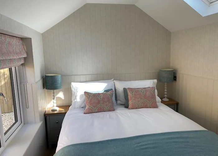 Hillview Cottage